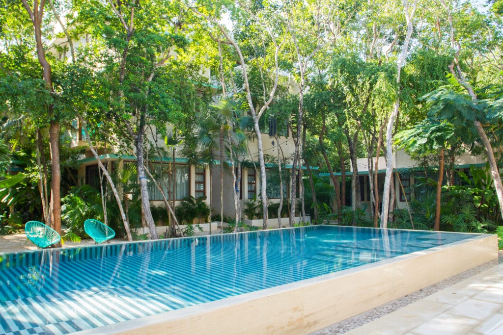 Pool at hotel Tiki Tiki