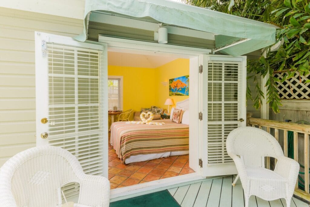 Poolside Studio Villa - Key West Airbnb