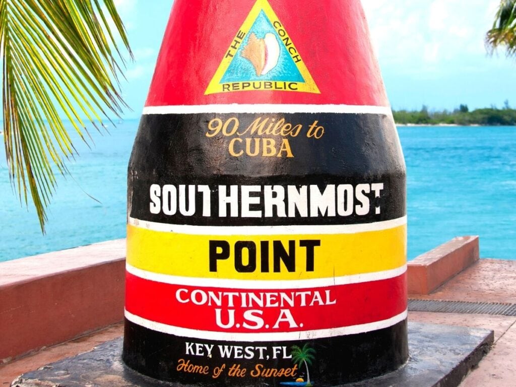 photo of the monument for the Southernmost point in the US in Key West