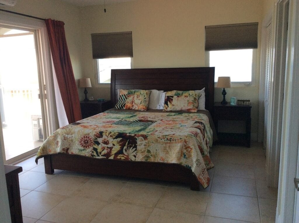 2 Bedroom Condo with Pool in Cruz Bay - bedroom