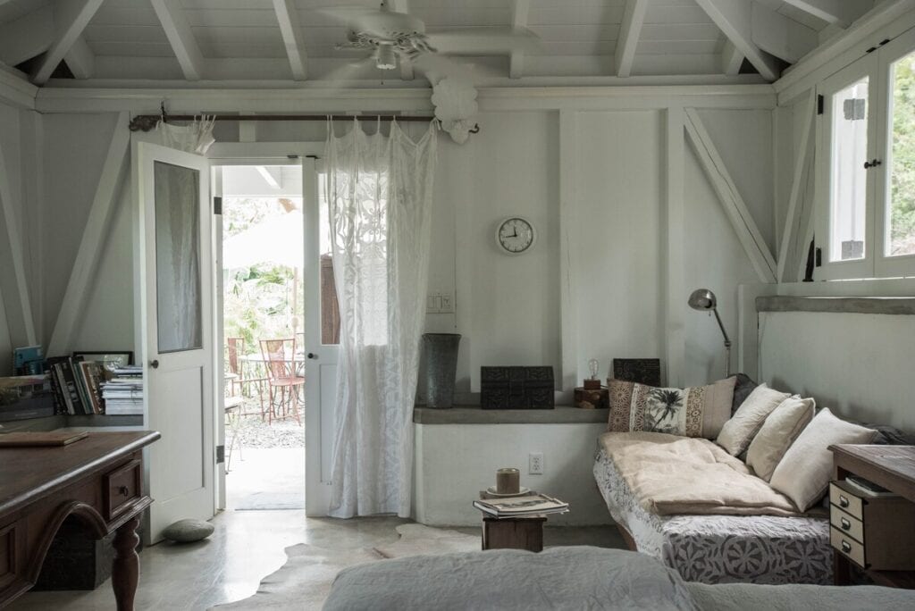 Caribbean Style Cottage - Airbnb St. John USVI living