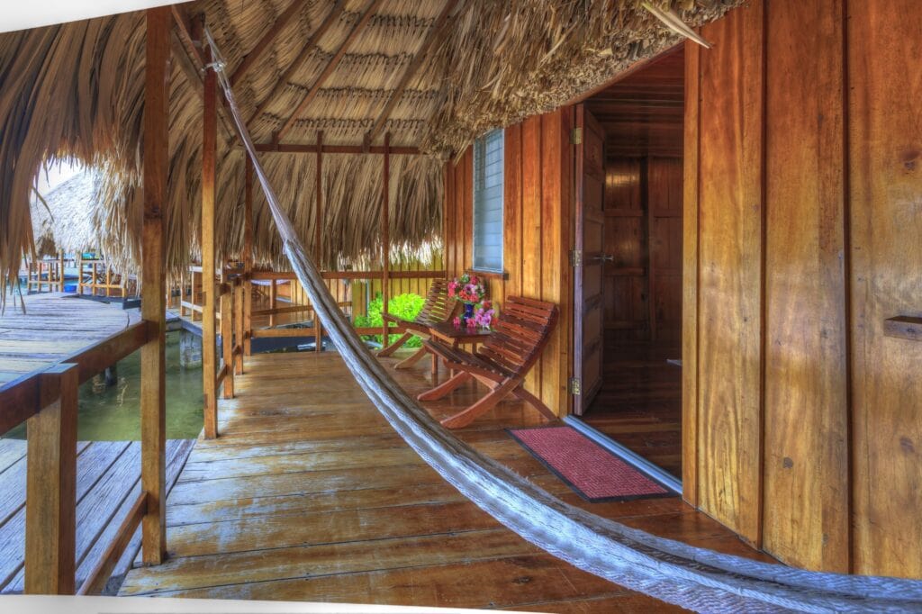 St. Georges Caye - Caribbean Overwater Villas