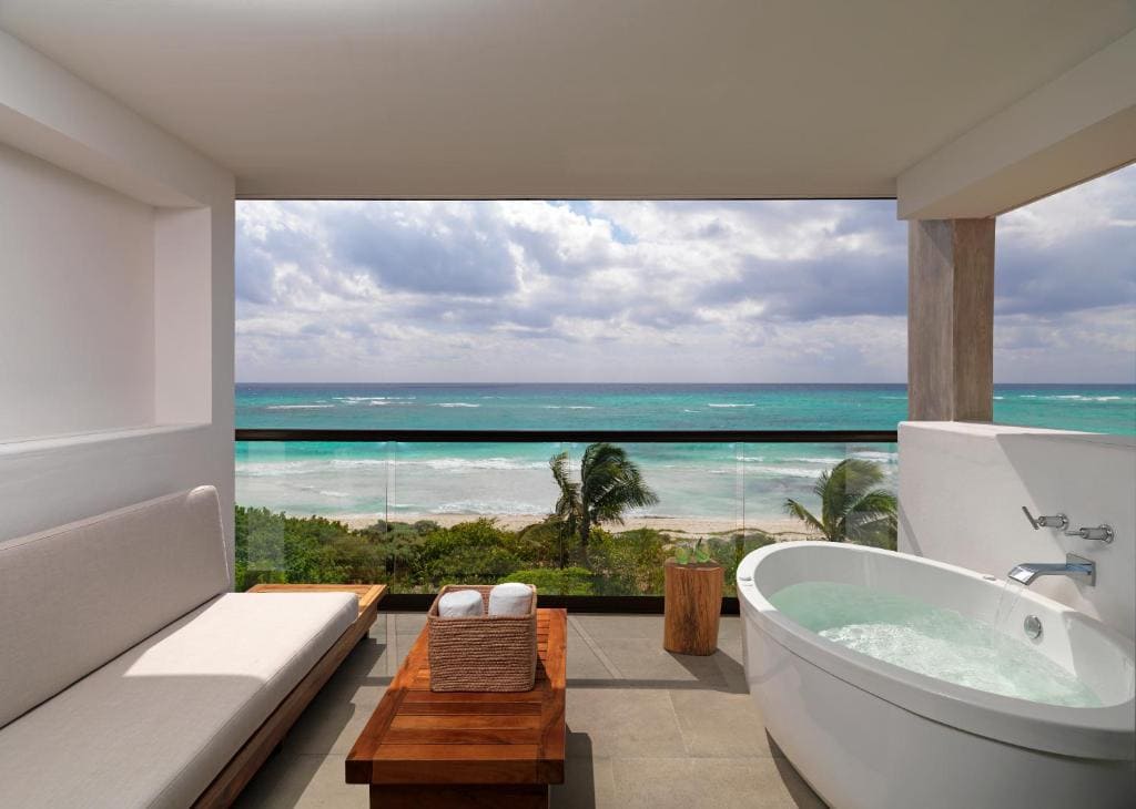 UNICO 20°N 87°W - Riviera Maya