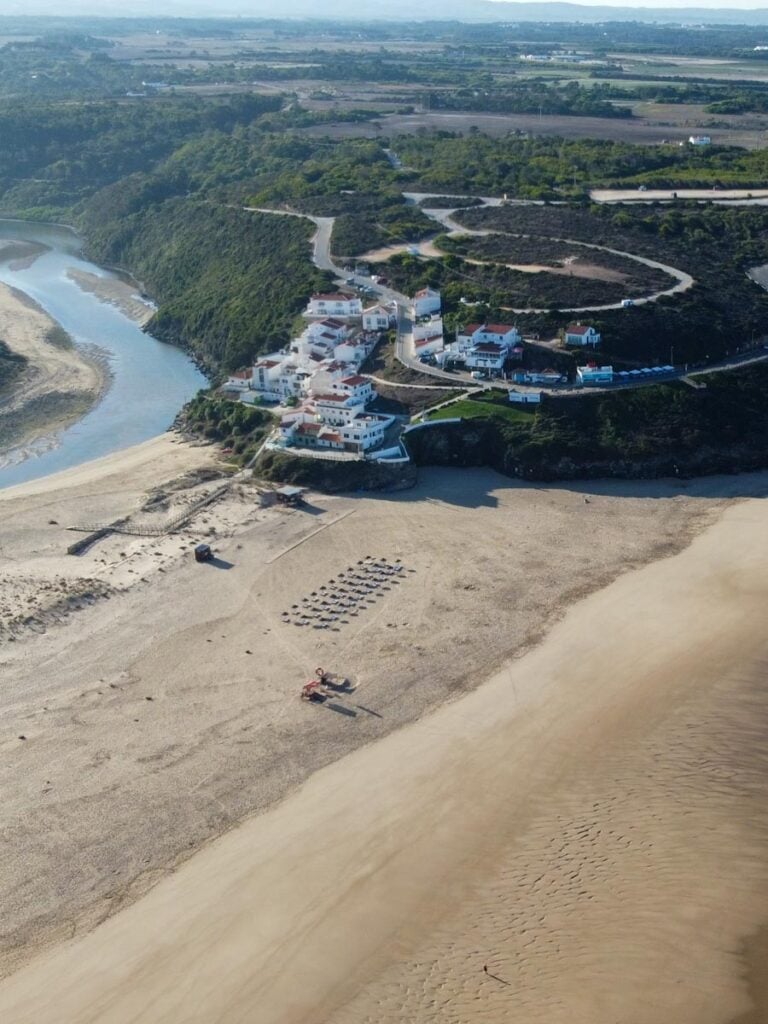 Praia de Odeceixe Mar beach