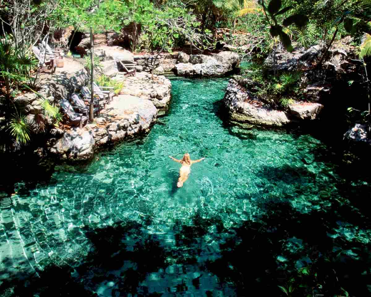 Xcaret Park cenote