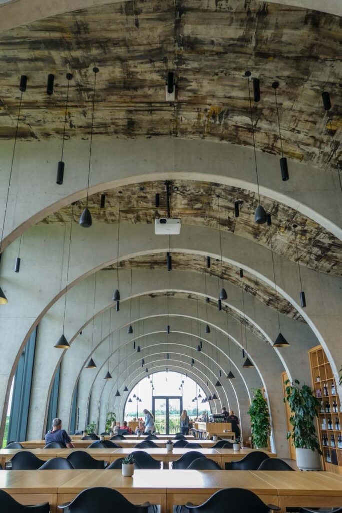 Lahofer Winery - interior