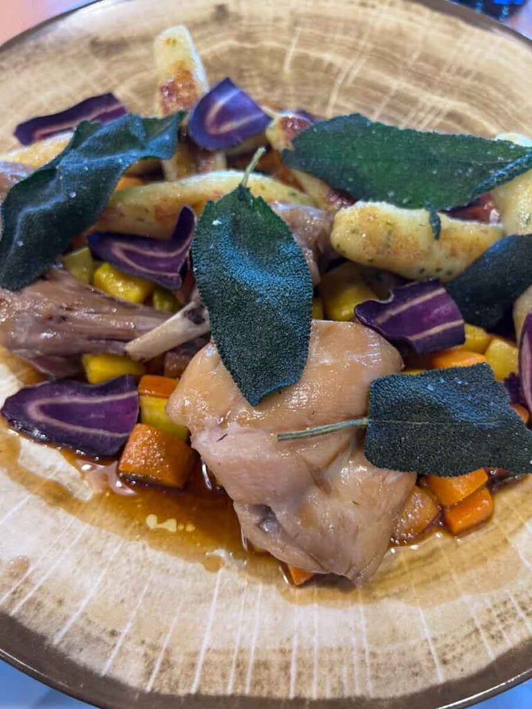 Thaya Winery restaurant