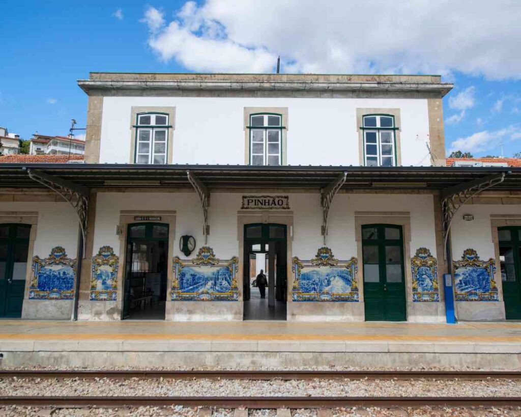 Pinhao train station - how to get to Pinhao Portugal