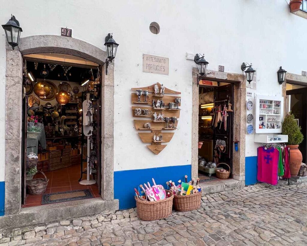 Souvenir shopping - Rua Direta Obidos Portugal