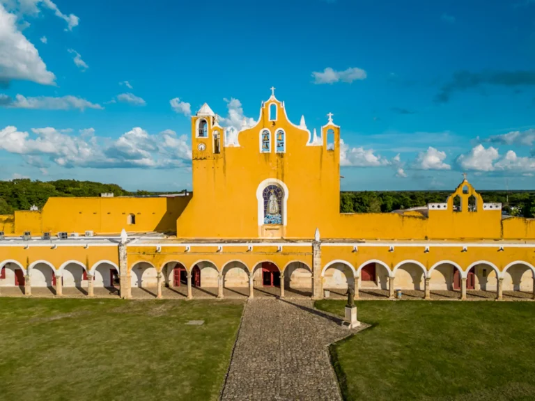 Izamal Mexico - Ultimate Guide to Yucatans Yellow City