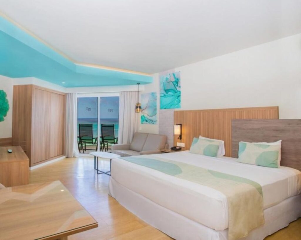 Riu Palace Antillas - guest room