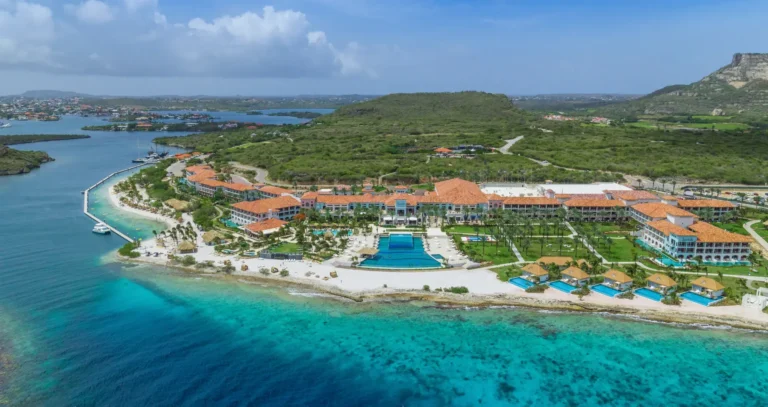 Jamaica Luxury Hotel with Swim-Up Suites - Sandals Royal Caribbean Resort &  Spa | Royal caribbean, Caribbean resort, Sandals resorts