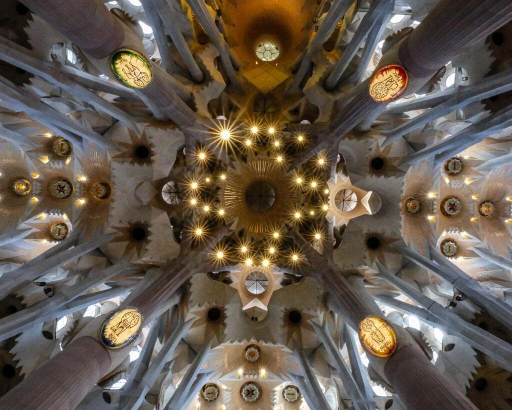 La Sagrada Familia ceiling - Barcelina Modernist architecture