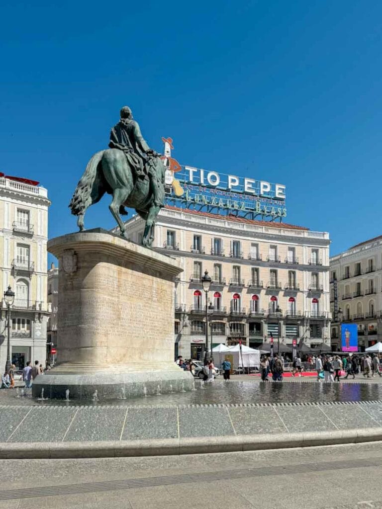 tio pepe sign - puerta del sol madrid