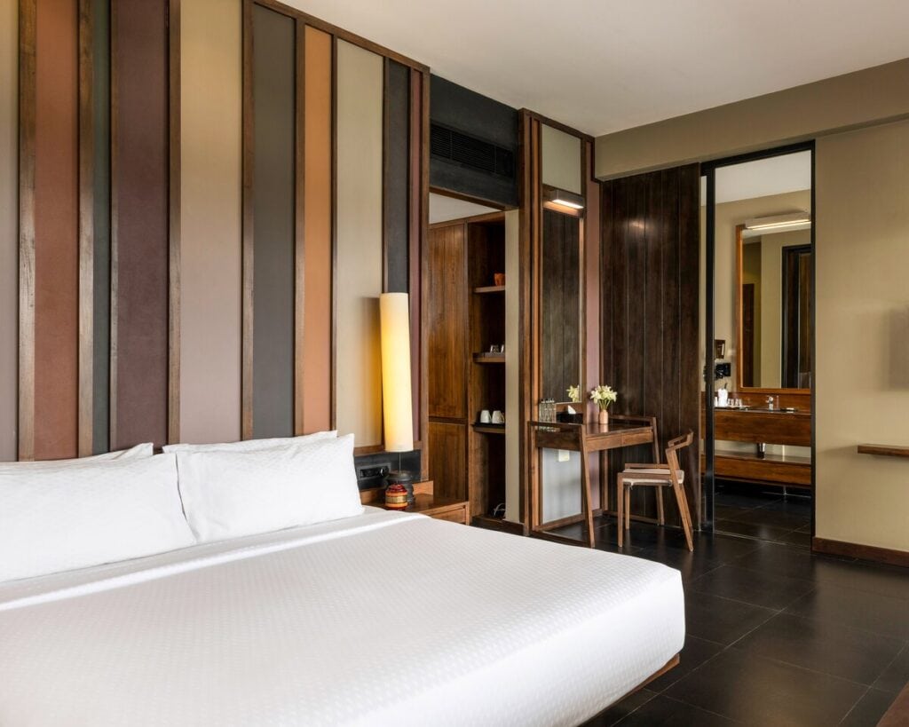 Deluxe Room - Jetwing Lake