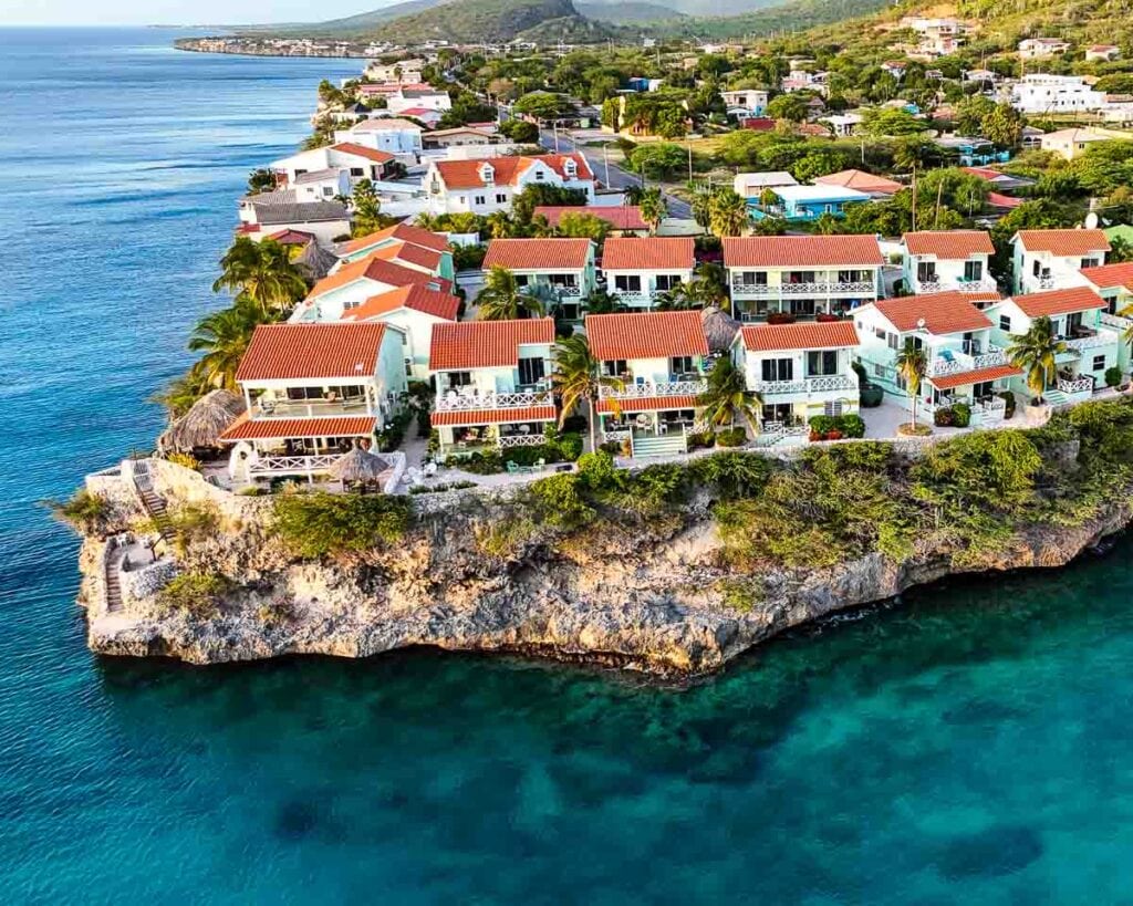 where to stay in Curacao