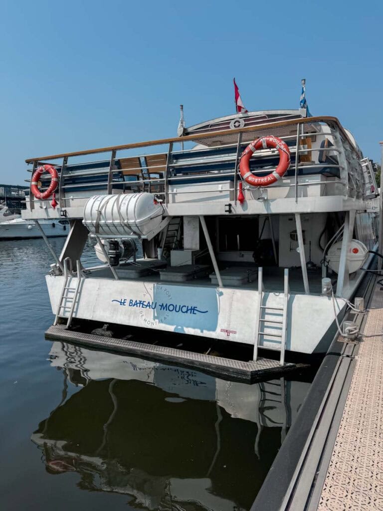 Le Bateau Mouche - Montreal boat tour