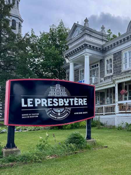 Le Presbytere - Quebec microbrewery and restaurant