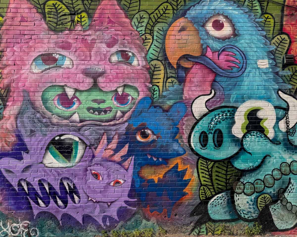 Montreal cute street art