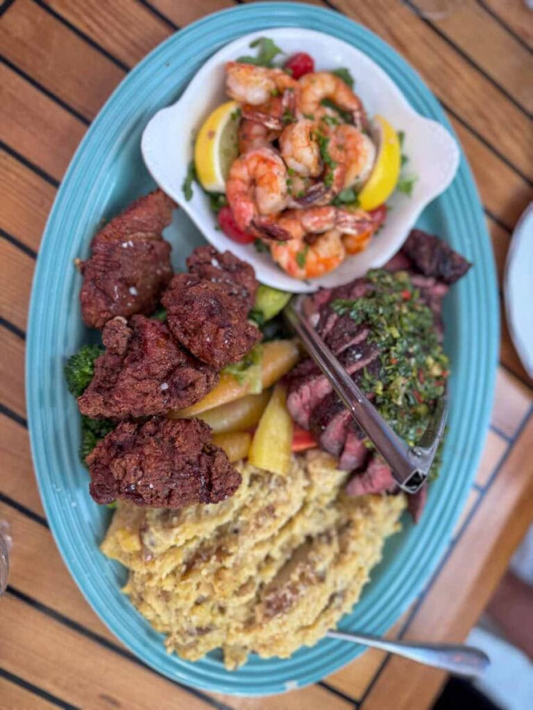 entrees at boating club