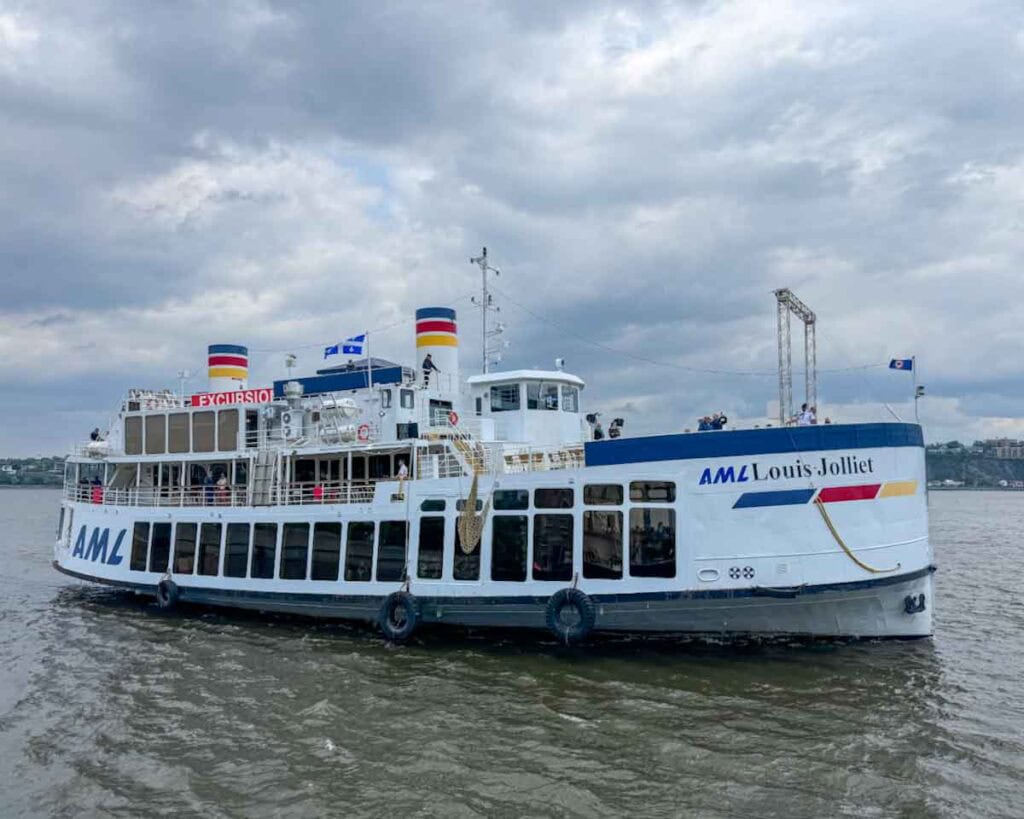 Saint Lawrence River Cruise Quebec City - AML Louis Jolliet